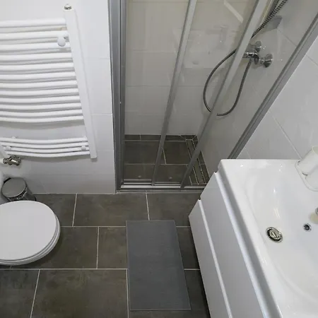 Visegradi40 Quality * Budapeszt