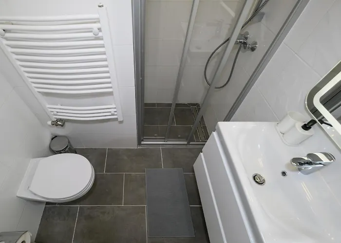 Visegradi40 Quality * 布达佩斯