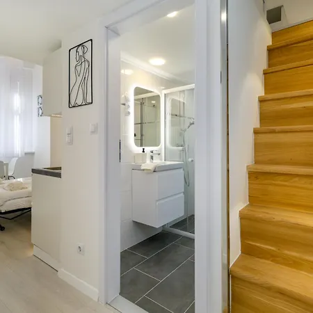 Visegradi40 Quality *